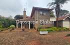 4 Bed House with En Suite in Runda - 3