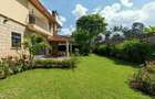 5 Bed Townhouse with En Suite in Kitisuru - 1