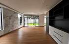 5 Bed Villa with En Suite in Lavington - 2
