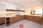 3 Bed Apartment with En Suite at 4Th Parklands - 11