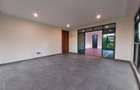5 Bed Townhouse with En Suite in Lavington - 12