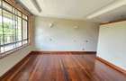4 Bed House with En Suite in Runda - 13