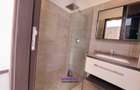 3 Bed Apartment with En Suite at Riverside Drive - 15