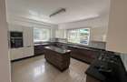 4 Bed Townhouse with En Suite in Lavington - 18