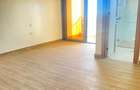 5 Bed Apartment with En Suite at Parklands - 7
