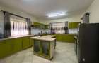 4 Bed Townhouse with En Suite in Lavington - 6