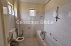 4 Bed House with En Suite in Gigiri - 17
