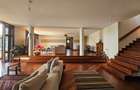 9 Bed Villa with Swimming Pool in Lavington - 5