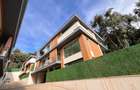 5 Bed Townhouse with En Suite at Lavington Mall - 2