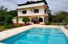 4 Bed House with Swimming Pool in Malindi - 2