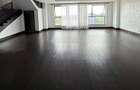 4 Bed Apartment with En Suite at Valley Arcade - 1