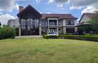 5 Bed Villa with En Suite in Runda - 1