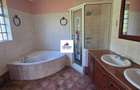 4 Bed House with En Suite in Runda - 9