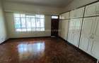 5 Bed Townhouse with En Suite in Kilimani - 2