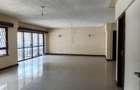 3 Bed Apartment with En Suite in Westlands Area - 6