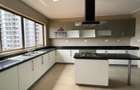 3 Bed Apartment with En Suite in Westlands Area - 6