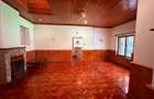 4 Bed House with En Suite in Spring Valley - 2