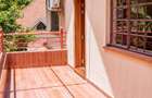 5 Bed Townhouse with En Suite in Lavington - 3