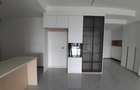 3 Bed Apartment with En Suite at Riverside Drive - 5