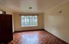 5 Bed Townhouse with En Suite at Lavington - 5