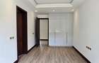 6 Bed Townhouse with En Suite in Kitisuru - 12