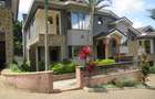 4 Bed Townhouse with En Suite at Westlands - 2