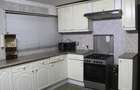 3 Bed Apartment with En Suite in Westlands Area - 10