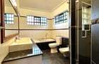 4 Bed Villa with En Suite in Spring Valley - 11