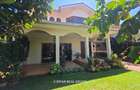 5 Bed Townhouse with Garden in Westlands Area - 1
