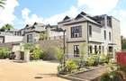 4 Bed Townhouse with En Suite in Runda - 1