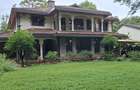 5 Bed House with En Suite in Nyari - 1