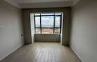 2 Bed Apartment with En Suite at Lavington - 6