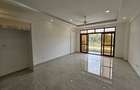 2 Bed Apartment with En Suite in Nyali Area - 10