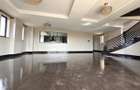 4 Bed Apartment with En Suite in Lavington - 4
