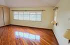 5 Bed House with En Suite at Glory Road - 10