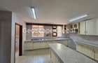 5 Bed House with En Suite in Runda - 7