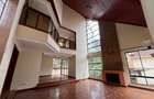 5 Bed Townhouse with En Suite at Convent Drive - 3