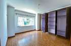 2 Bed Apartment with En Suite in Kilimani - 11