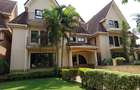 5 Bed Townhouse with En Suite at Lavington - 5