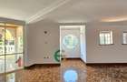 5 Bed House with Garden in Runda - 14