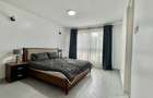 Serviced 2 Bed Apartment with En Suite at Valley Arcade - 10