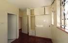3 Bed Apartment with En Suite at Lavington - 5