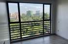 3 Bed Apartment with En Suite in Riverside - 12