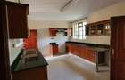 4 Bed Townhouse with En Suite in Lavington - 10