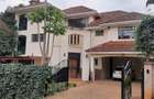 4 Bed Townhouse with En Suite in Spring Valley - 2