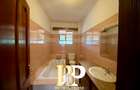 5 Bed House with En Suite in Nyari - 20