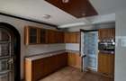 4 Bed Townhouse with En Suite at Riverside Drive - 17
