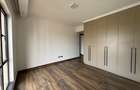 Serviced 3 Bed Apartment with En Suite in Brookside - 10