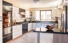 5 Bed Apartment with En Suite at Church Road - 3