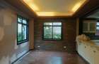 5 Bed Townhouse with En Suite at Lavington - 5